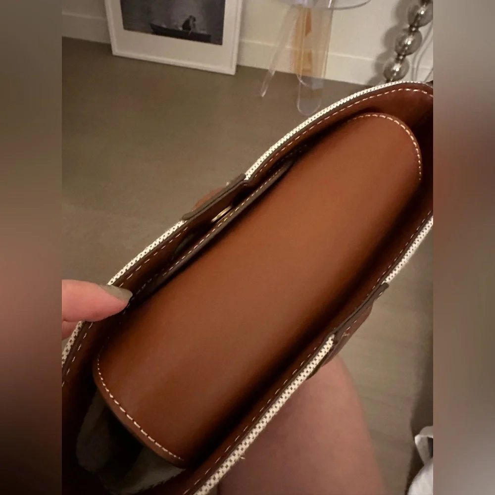 COPY - Zara adjustable strap bucket bag - Picture 4 of 12